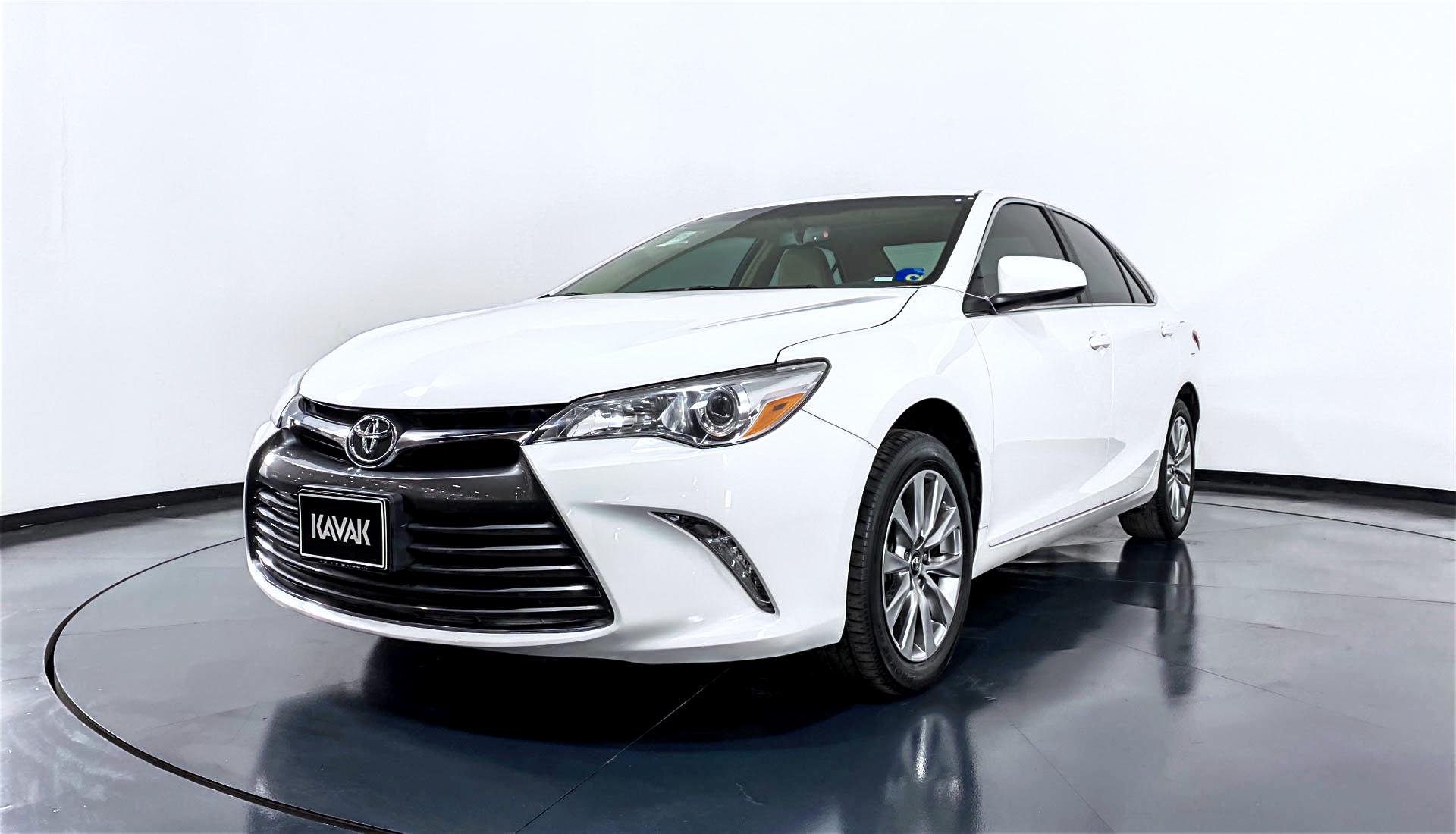 Toyota Camry Especificaciones