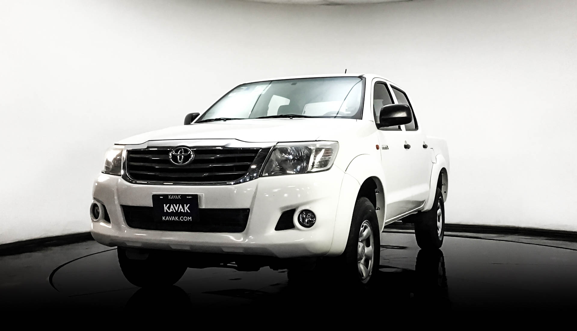 Autos Toyota Hilux 2 7 DOBLE CABINA SR Pickup 2015 usados KAVAK México