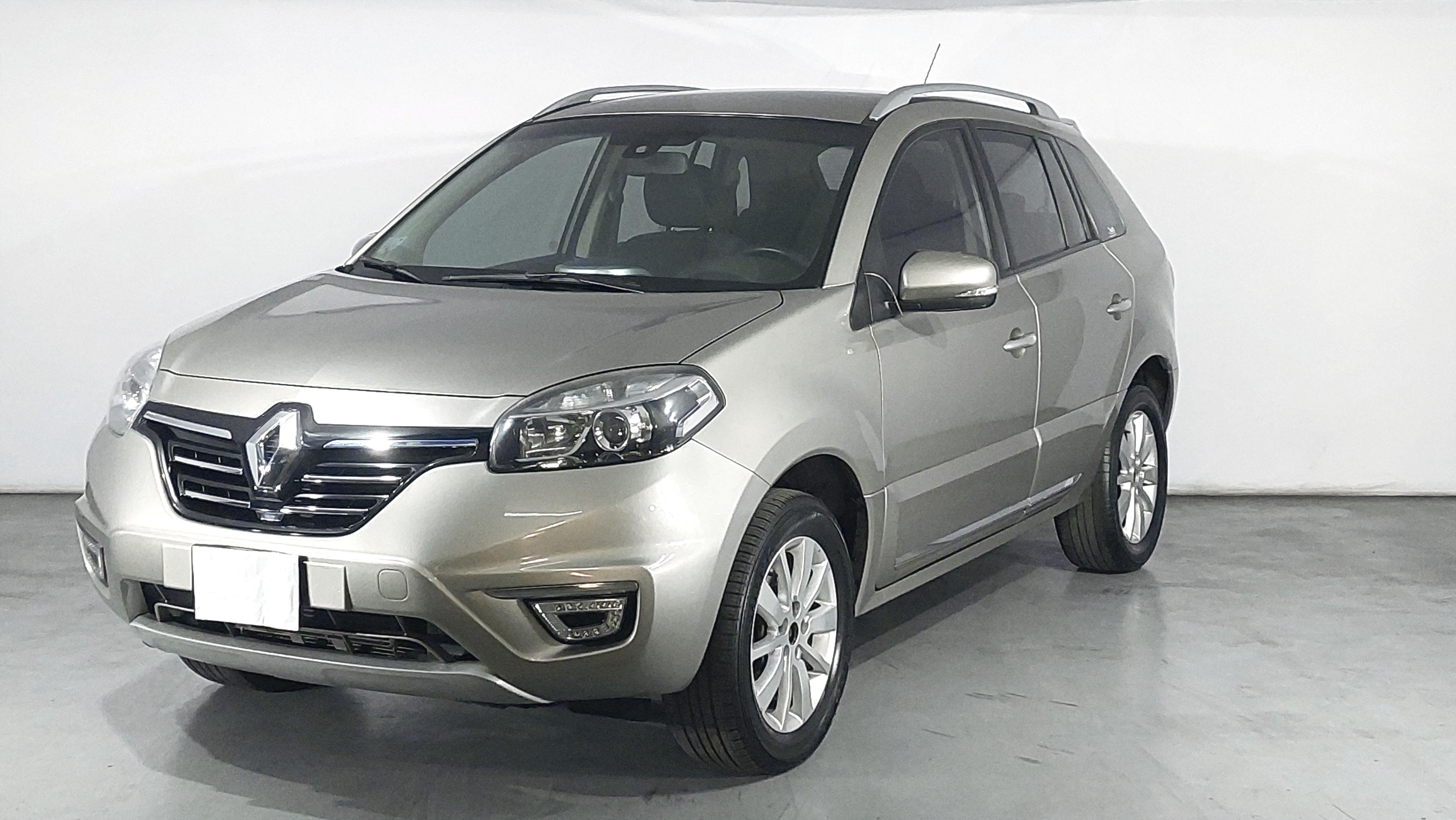 Carros Renault Koleos 2 5 Dynamique 4x2 CVT Suv 2015 usados KAVAK Perú