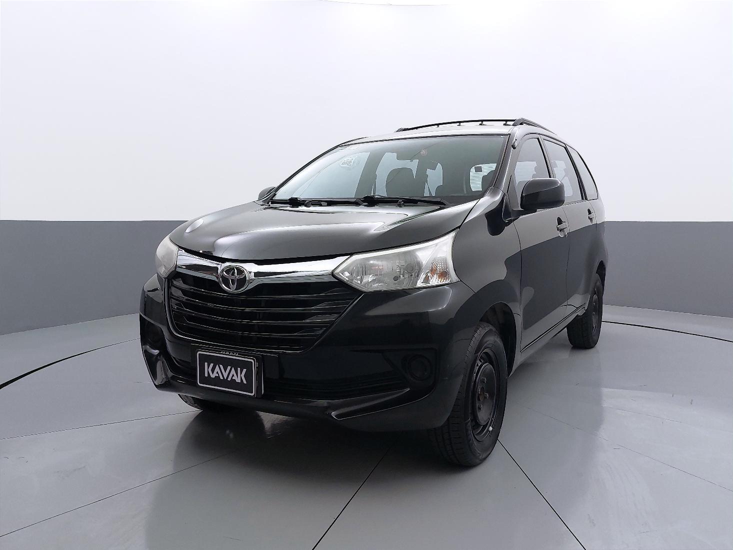 Autos Toyota Avanza 1 5 LE AT Minivan 2017 usados KAVAK México