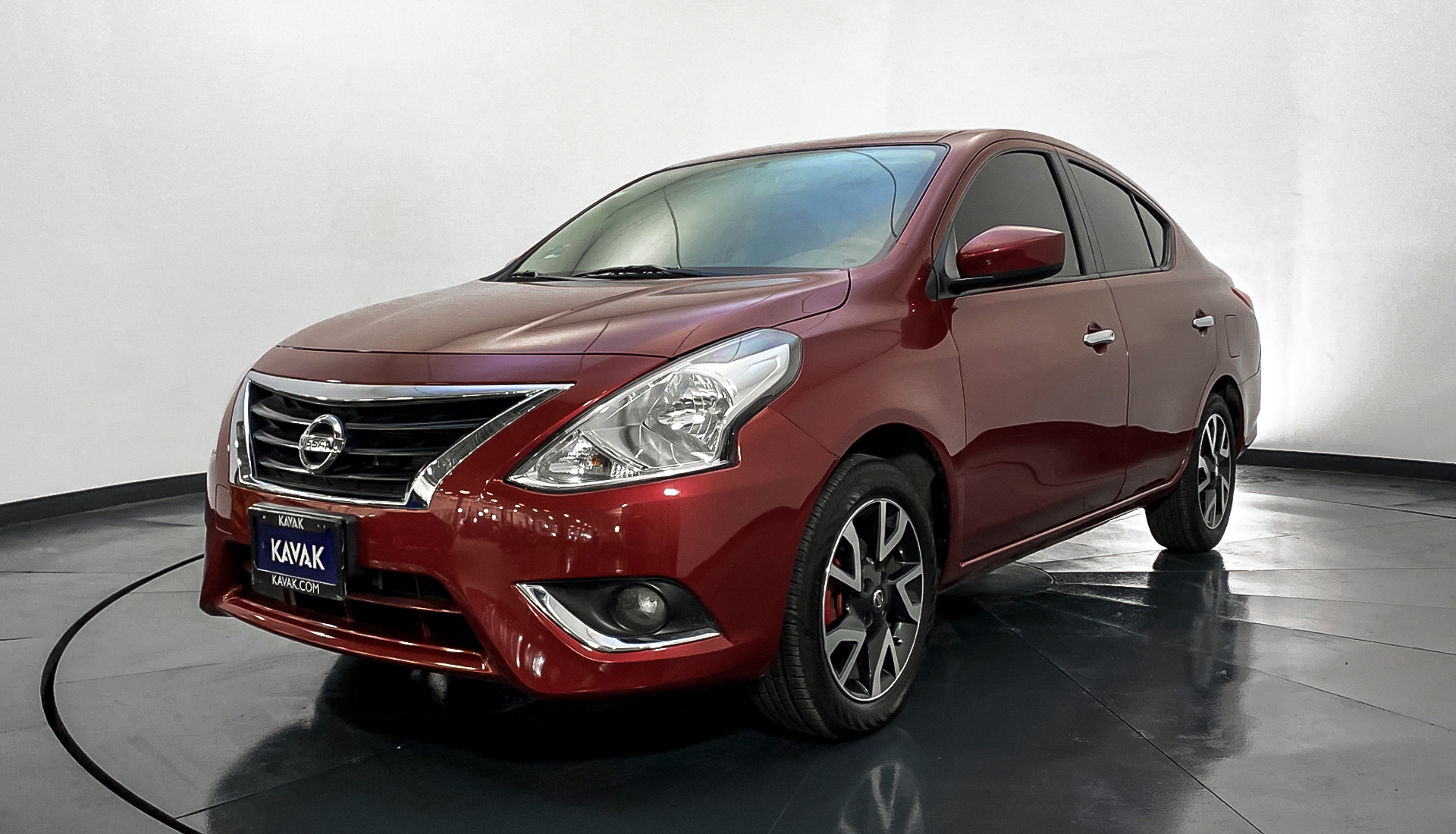 Nissan Versa Km Precio