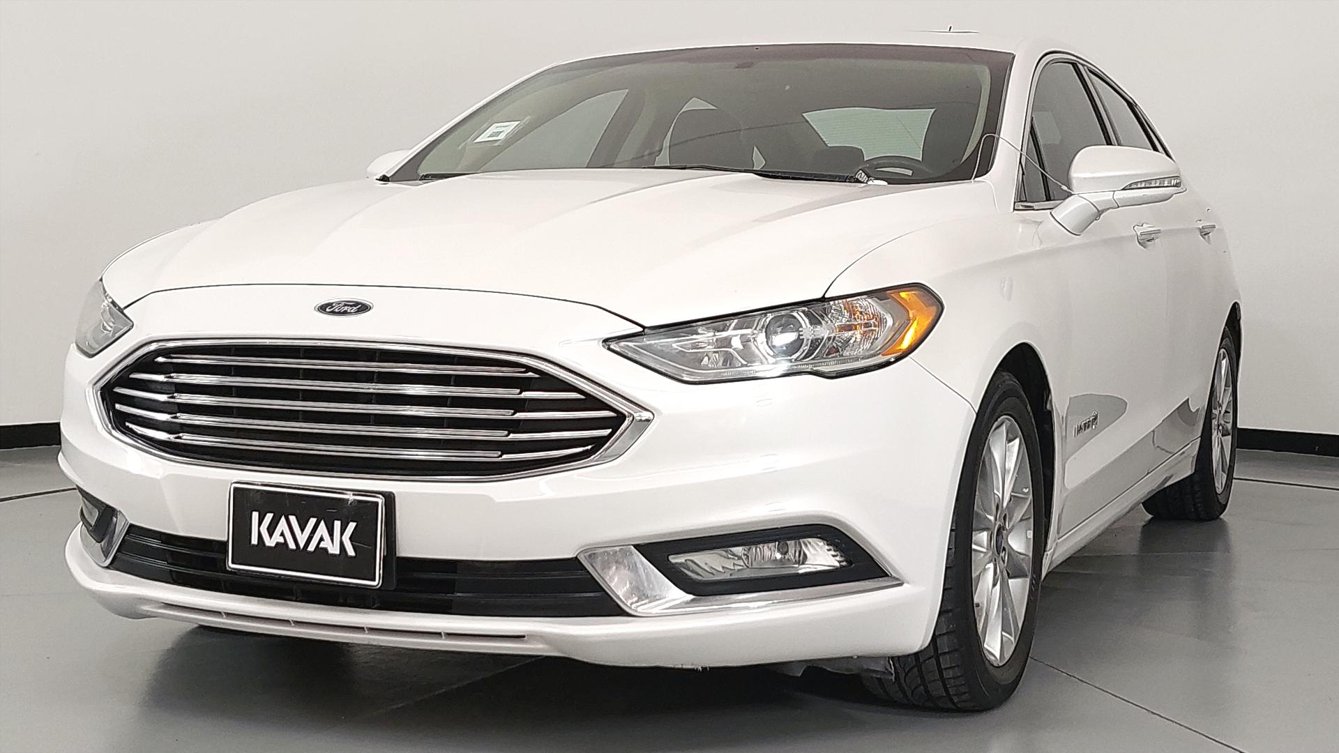 Autos Ford Fusion 2 0 SE LUXURY HYBRID AUTO Sedan 2017 Usados KAVAK