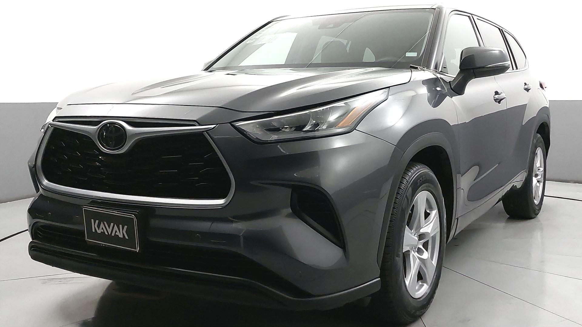 Autos Toyota Highlander 3 5 LE AUTO Suv 2021 usados KAVAK México