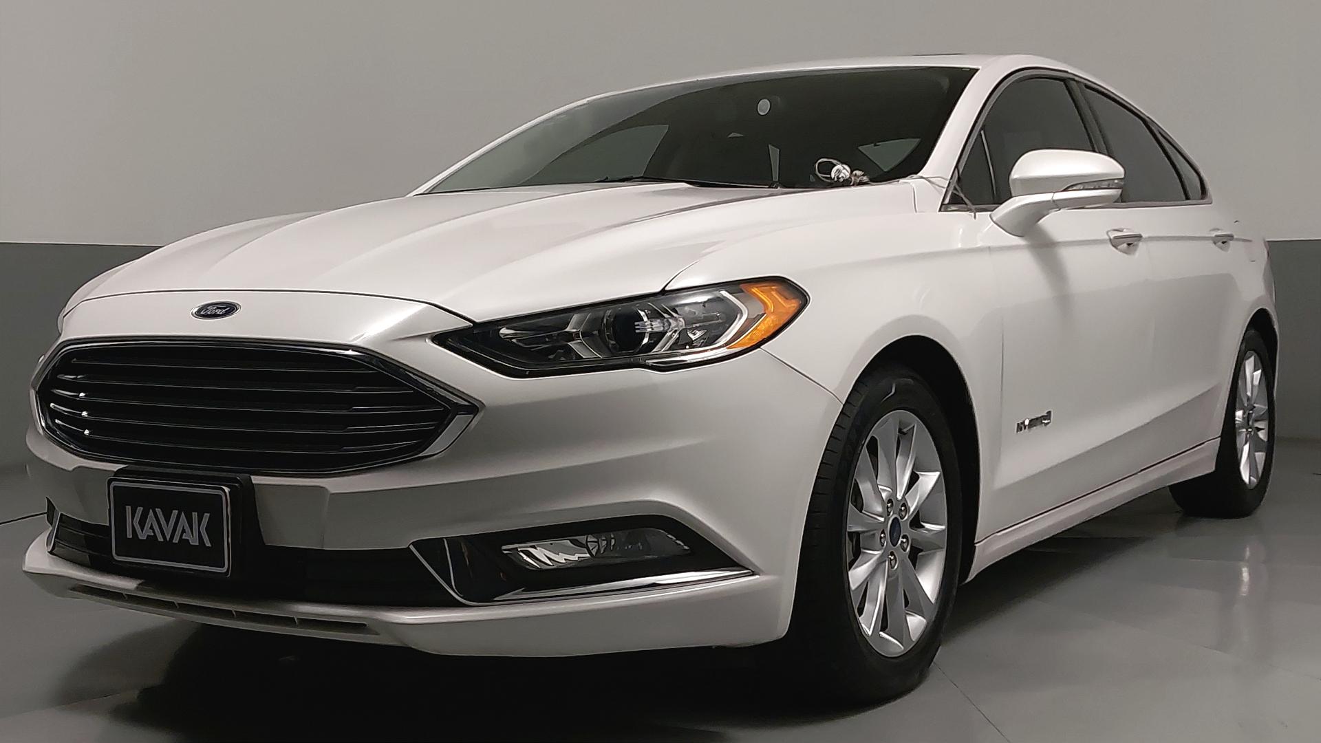 Autos Ford Fusion 2 0 SE LUXURY HYBRID AUTO Sedan 2017 Usados KAVAK