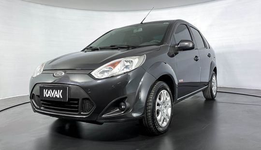 Ford Fiesta MPI CLASS SEDAN 2012