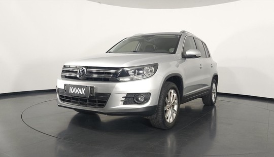 Volkswagen Tiguan TSI TURBO-2012
