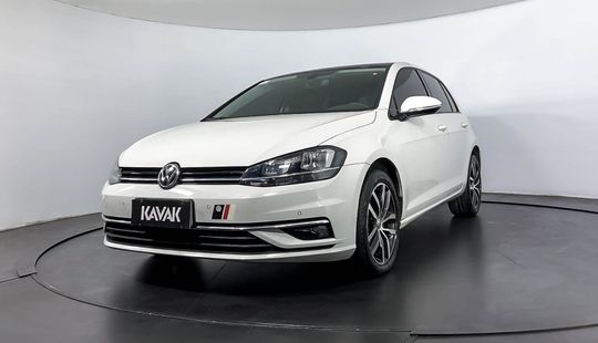 Volkswagen Golf 200 TSI TOTAL COMFORTLINE 2018