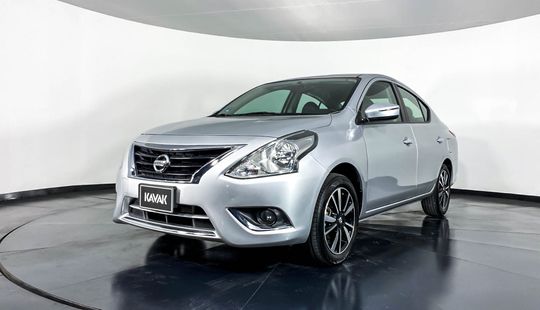 Nissan Versa Exclusive 2019