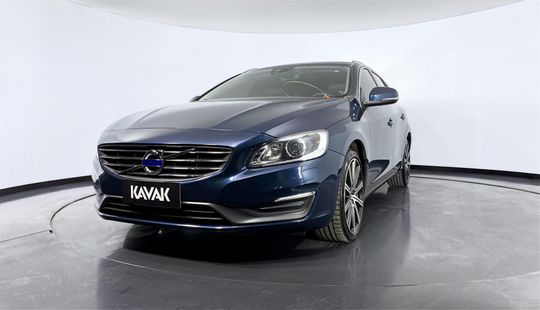Volvo V60 T5 MOMENTUM TURBO 2015