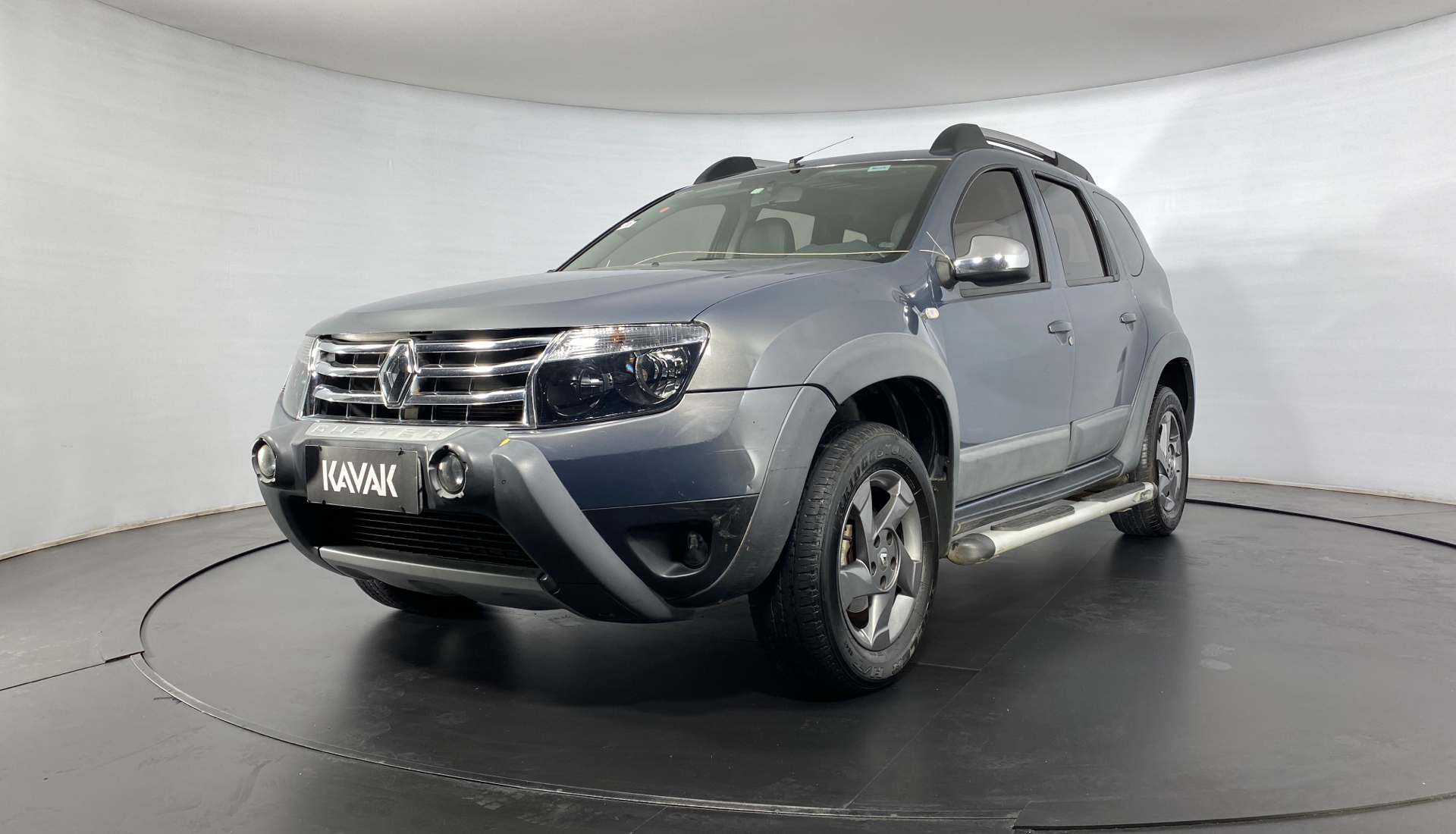 Renault duster 2012 года