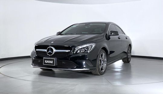 Mercedes Benz Clase Cla CLA200 CGI Sport 2017