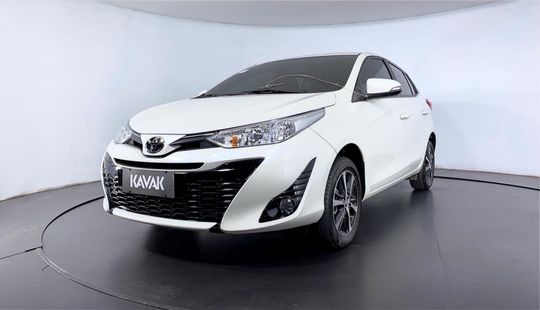 Toyota Yaris XS CONNECT MULTIDRIVE 2020