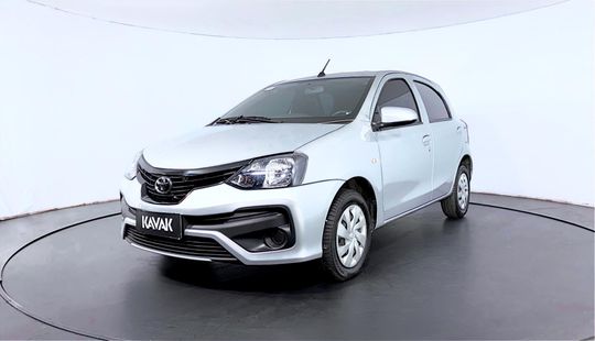 Toyota Etios X 2019