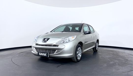 Peugeot 207 XR PASSION 2013