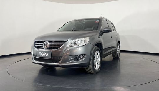 Volkswagen Tiguan TSI TURBO 2011