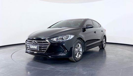 Hyundai Elantra Versão base-2018