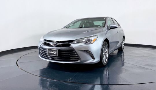 Toyota Camry XLE 2015
