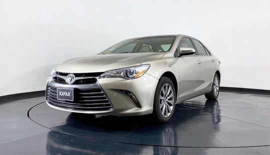 Toyota Camry XLE 2015