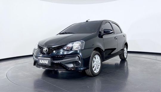 Toyota Etios X PLUS 2019