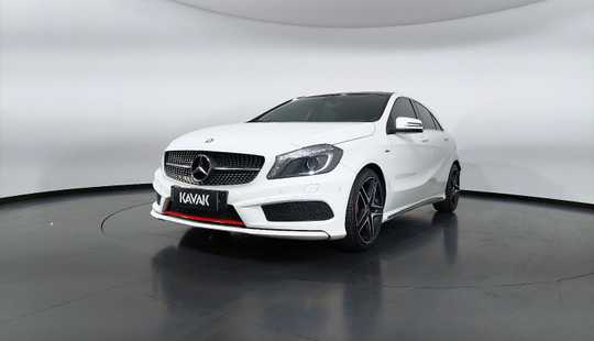 Mercedes Benz A 250 SPORT TURBO 2015