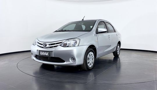 Toyota Etios XS SEDAN 2017