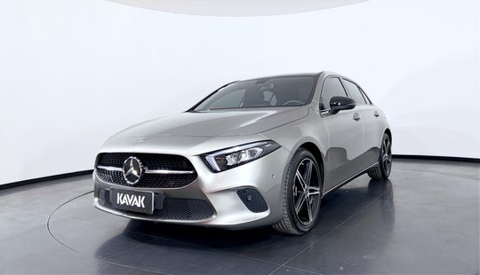 Mercedes Benz A 250 CGI VISION 2020