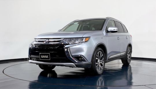 Mitsubishi Outlander SE 2017