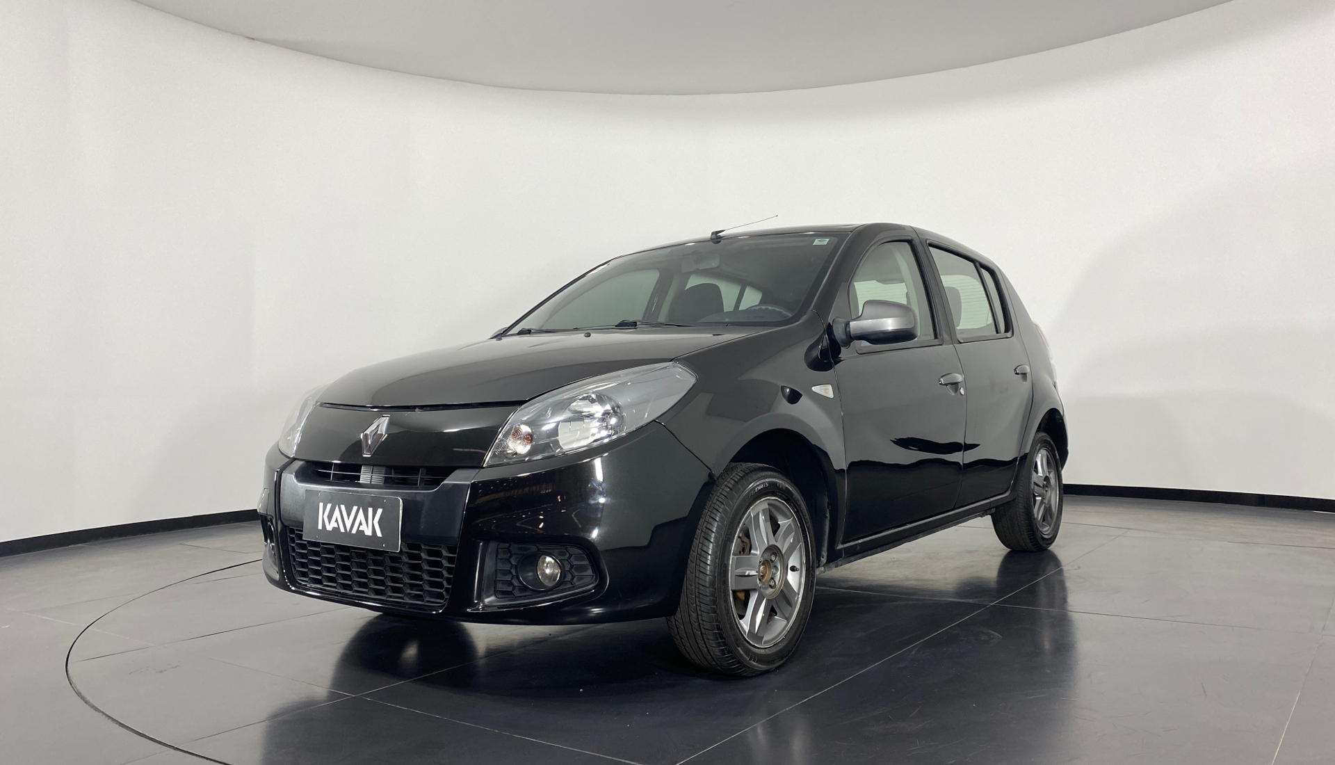 Renault Sandero 2014 114856 111878 KM Preço R35999