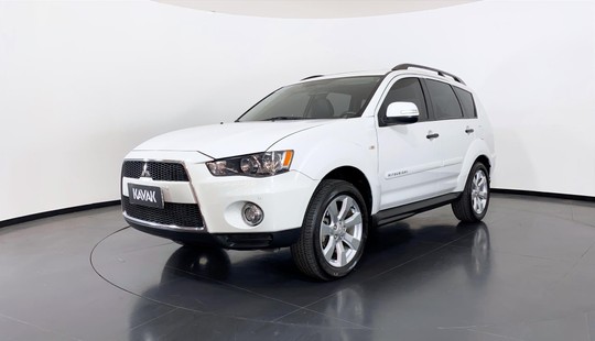 Mitsubishi Outlander AUTOMATICO GASOLINA 2013