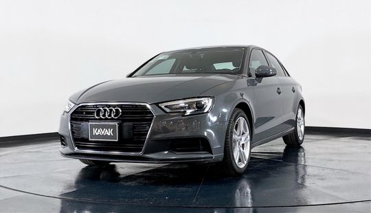 Audi A3 Dynamic 2017