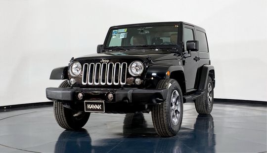 Jeep Wrangler Sahara 2016