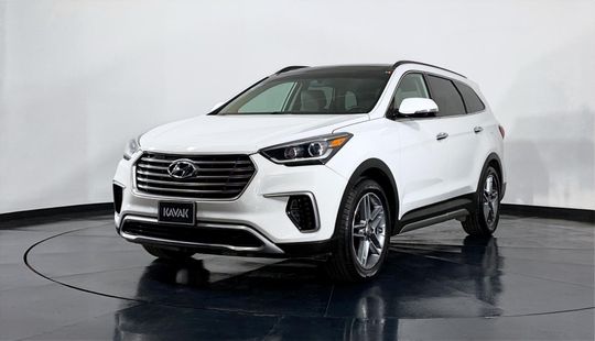 Hyundai Santa Fe Limited-2018