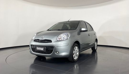Nissan March S 2013