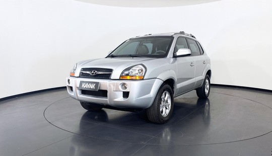 Hyundai Tucson MPFI GLS BASE 2WD 2016