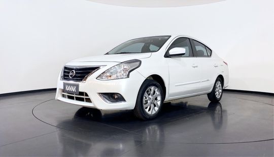 Nissan Versa SL 2016