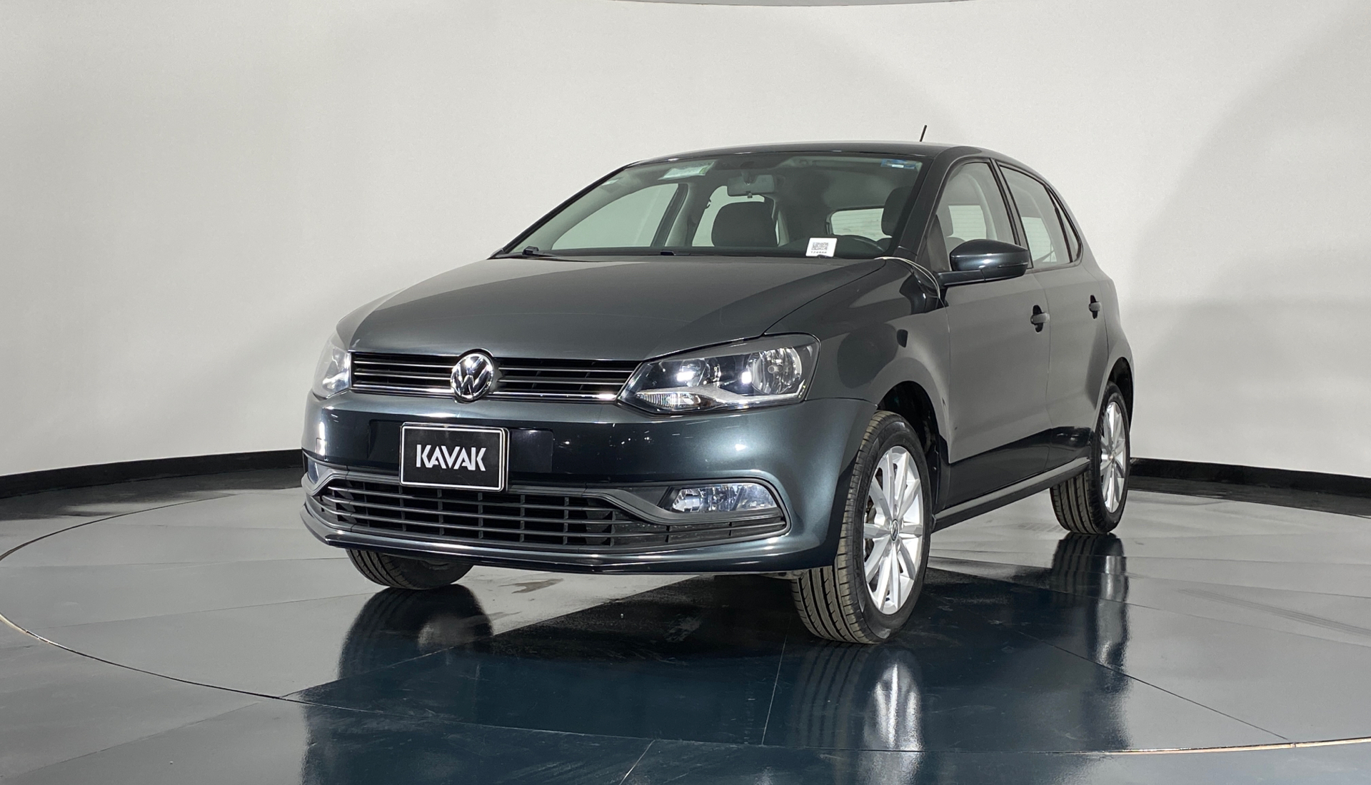 Volkswagen Polo 2019 124444 43000 KM Precio 239999