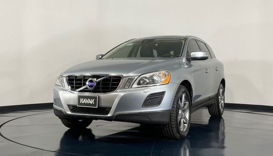 Volvo XC60 Evolution T5 2013