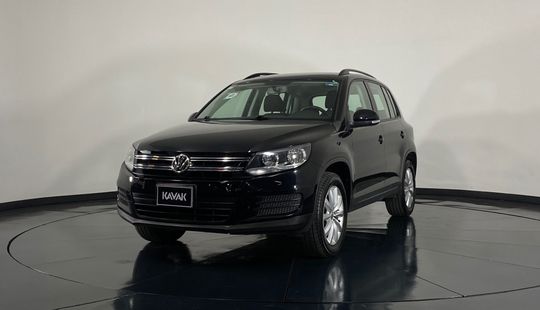 Volkswagen Tiguan Native Sport y Style 2015