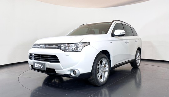 Mitsubishi Outlander GT V6 2014