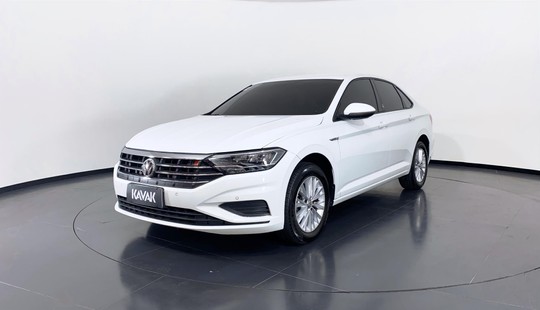 Volkswagen Jetta 250 TSI TOTAL 2018