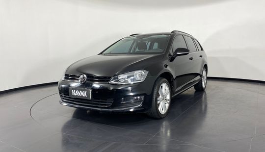 Volkswagen Golf TSI VARIANT COMFORTLINE TOTAL 2017