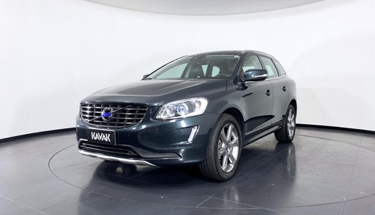 Volvo XC60 T6 TOP AWD TURBO-2015