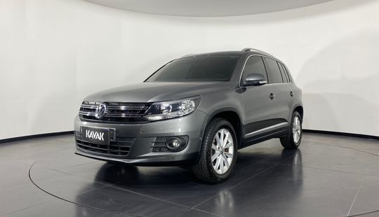 Volkswagen Tiguan TSI TURBO 2012