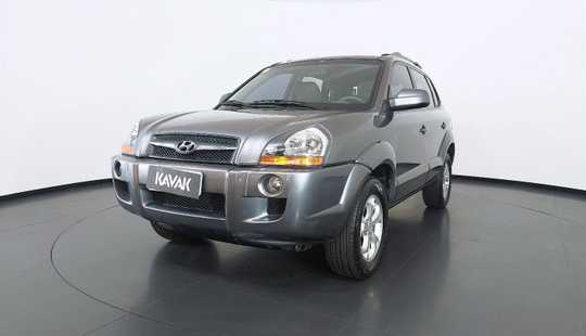 Hyundai Tucson MPFI GLS BASE 2WD 2016