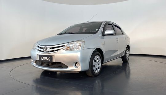 Toyota Etios XS SEDAN 2013