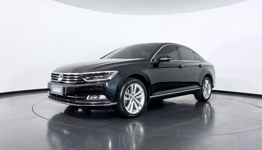 Volkswagen Passat TSI BLUEMOTION HIGHLINE DSG-2018