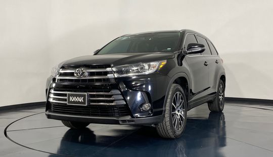 Toyota Highlander Limited 2018