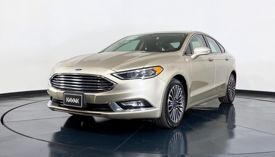 Ford Fusion SE Luxury Plus 2017