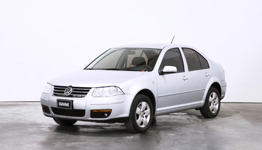 Volkswagen Bora 2.0 Trendline 115cv 2014