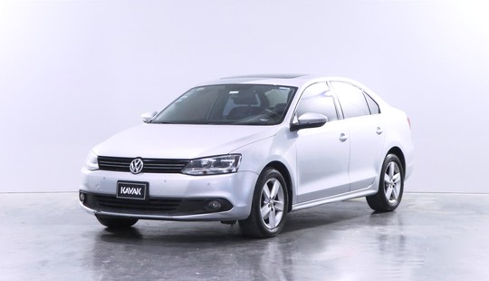 Volkswagen Vento 2.5 Luxury 170cv 2013